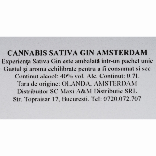 Gin 40% alc. 0.7l + formă gheață