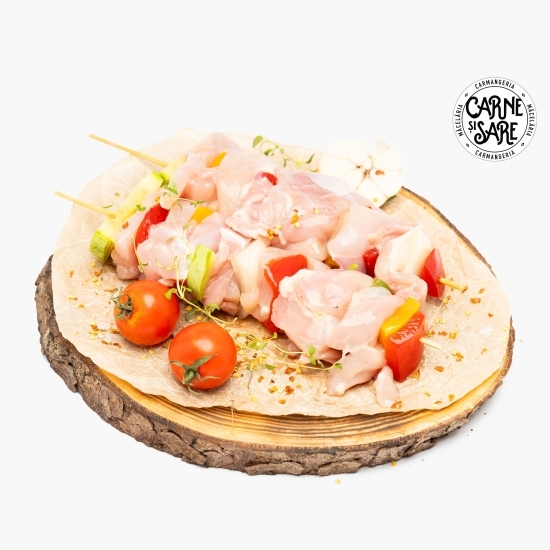 Frigărui din pulpe de pui cu legume 400g