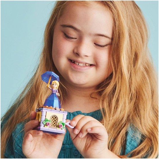 Rapunzel făcând piruete, 43214 Disney Princess, 89 piese, +5 ani