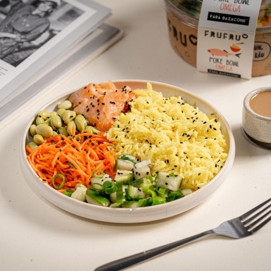 Salată cu orez, somon și edamame Poke Bowl Omega, 385g