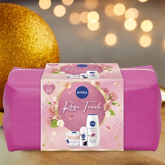 Set cadou geantă: cremă de corp Soufflee Cherry 200ml + gel de duș Care&Roses 250ml+ deodorant roll-on feminin Black&White Clear 500ml