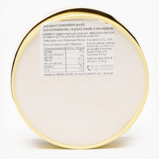 Brânză Camembert maturată, cu pastă moale și mucegai alb 250g, 8 porții