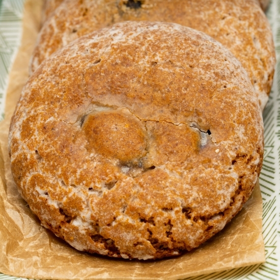 Turtă dulce umplută cu magiun de prune 200g
