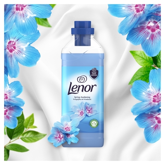Balsam de rufe Lenor Spring Awakening, 112 spălări, 2.8l