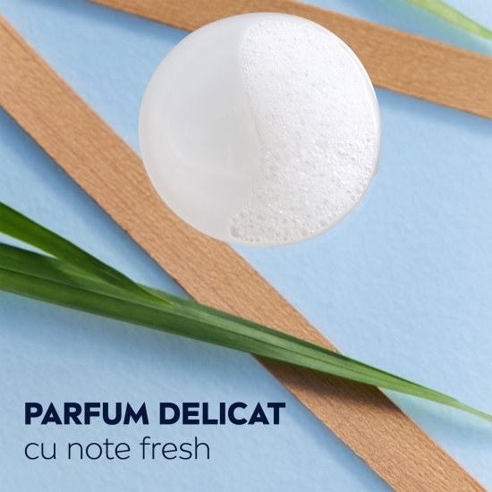 Gel de duș bărbați Sensitive 3în1, pentru corp, față și păr 0.5l