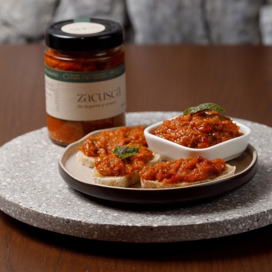 Zacuscă din legume și vinete, 300g