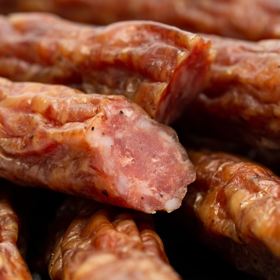 Cârnați subțiri de porc Mangaliță şi vită Angus 300g 