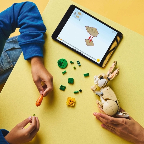 Iepuraș drăgălaș, 31162 Creator 3 în 1, 326 piese, +8 ani