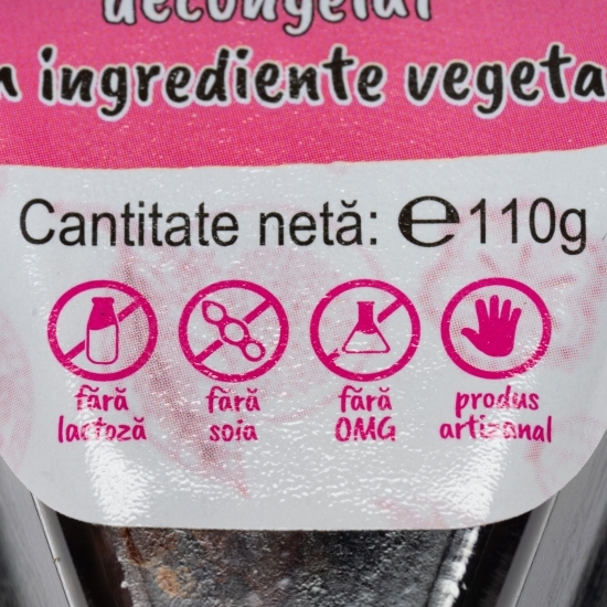 Tort vegan cu ciocolată și căpșune 110g