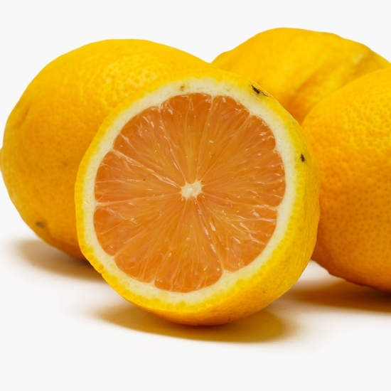Lămâie cu pulpă roz, fără semințe 500g