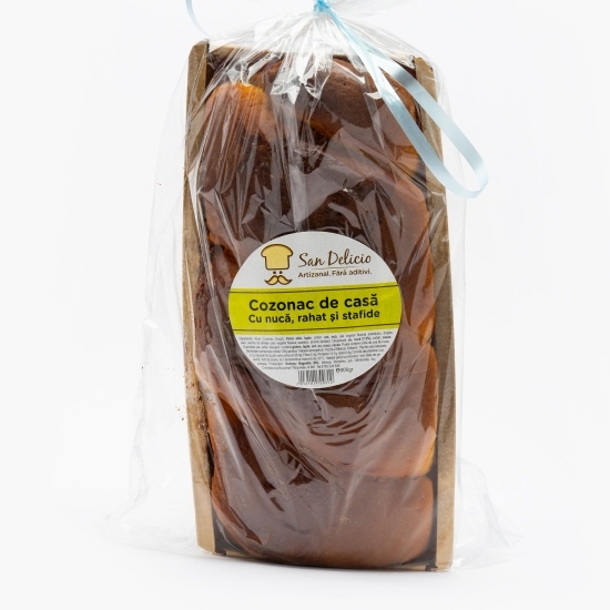Cozonac de casă cu nucă, rahat și stafide 900g