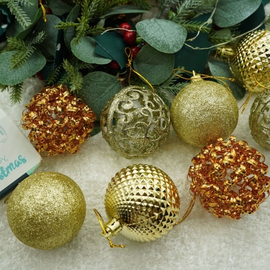 Set 28 ornamente de brad Glob cupru/auriu, cutie 18cm x 22cm x 18cm