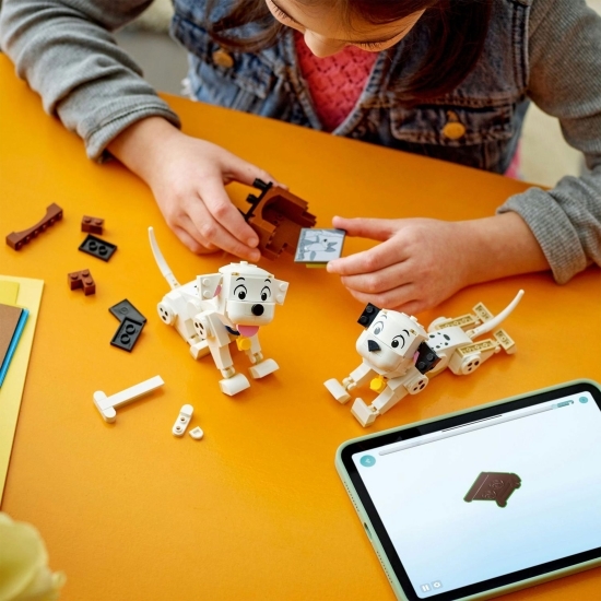 Cățelușii Lucky și Penny din 101 dalmațieni, 43271 Disney, 268 piese, +6 ani