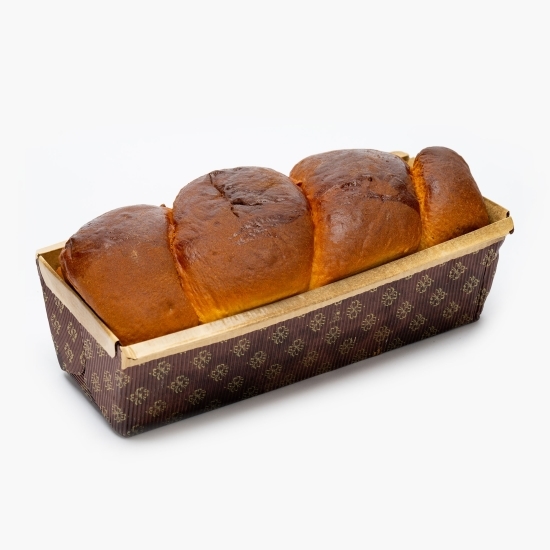 Cozonac de casă cu nucă, rahat și stafide 900g