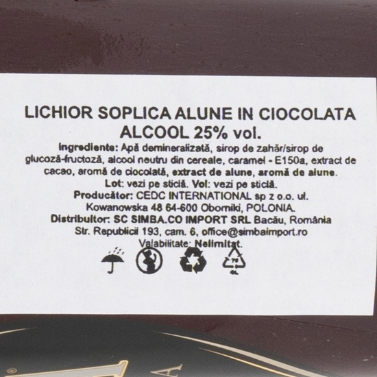 Lichior ciocolată și alune 25% alc. 0.5l