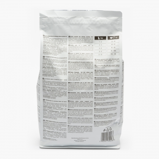 Hrană uscată pentru pisici adulte, 3kg, cu rață
