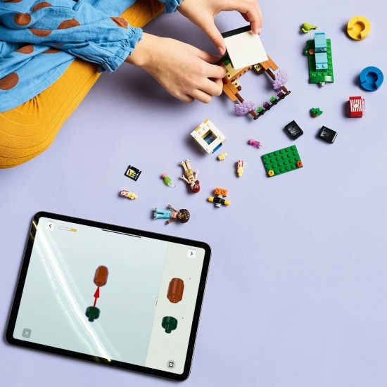 Seara de film a prieteniei, 42642 Friends, 154 piese, +6 ani